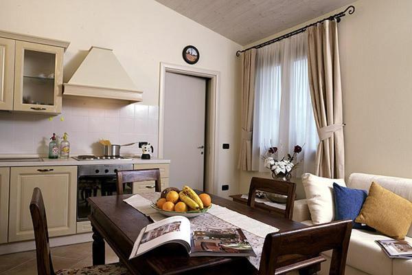 Agriturismo Il Barone Moniga del Garda Esterno foto