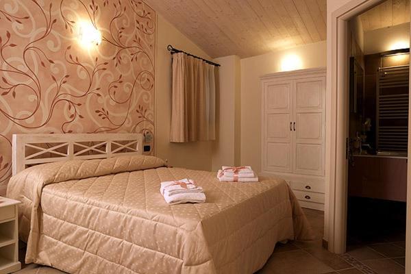 Agriturismo Il Barone Moniga del Garda Esterno foto